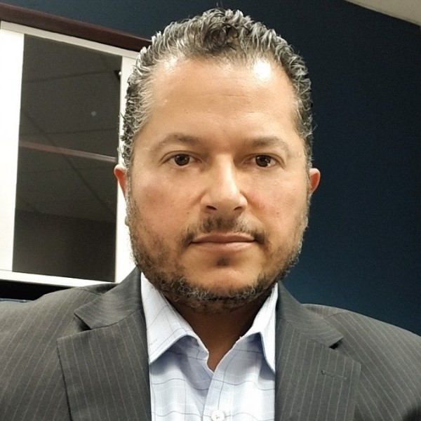 image of Daniel Ramirez agent