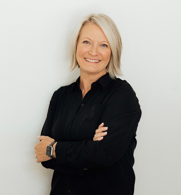 image of Andrea Malcolm agent