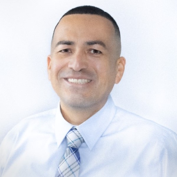 image of Luis Orbegoso agent