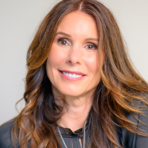 image of Victoria Valle agent