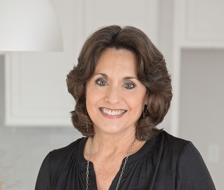 image of Kathy Selle agent