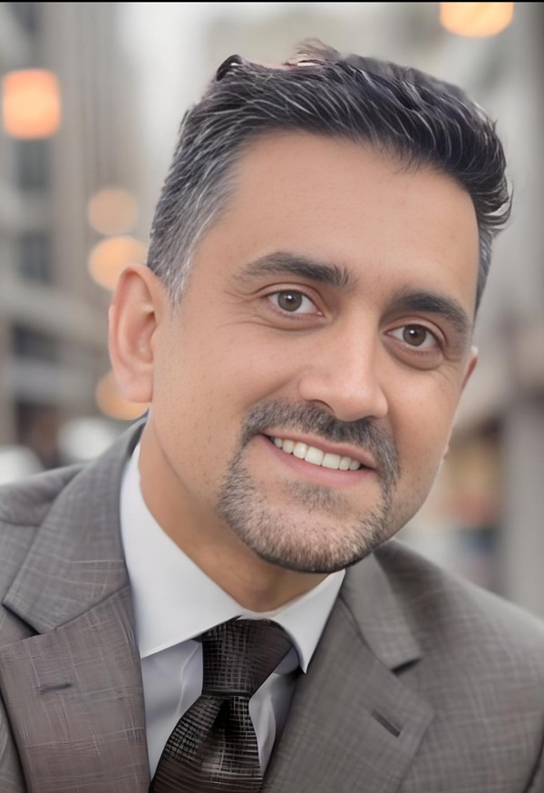 image of Max Izadi agent