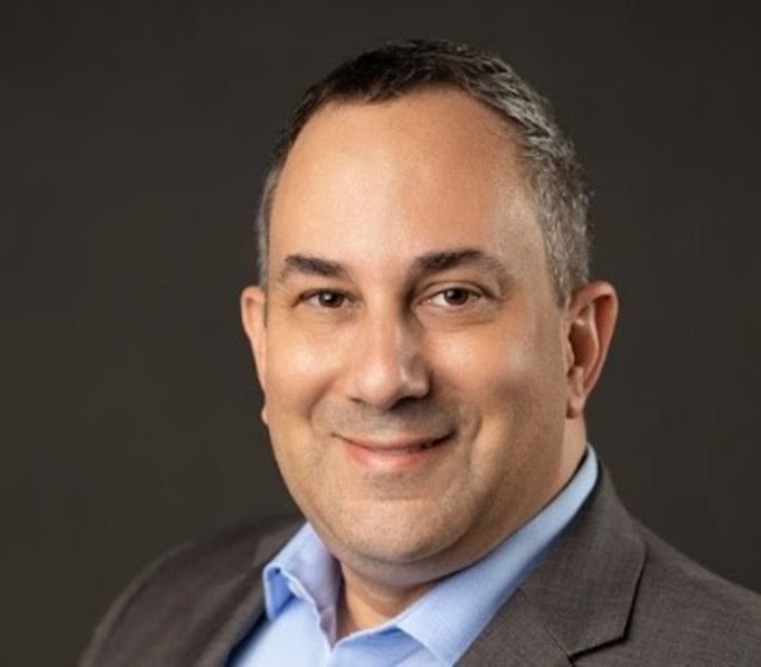 image of Eric Bastian agent