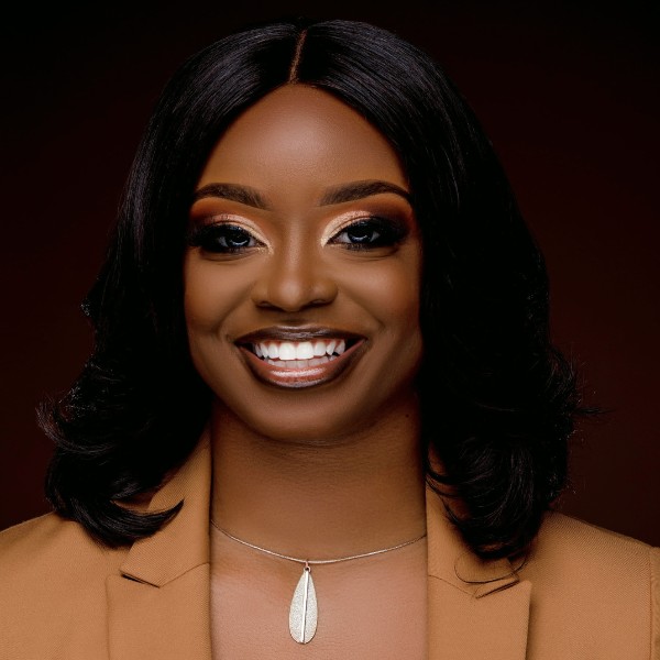 image of Miranda Miller agent