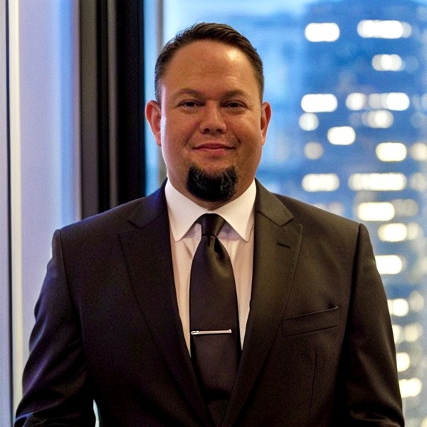 image of Ramon Guzman agent