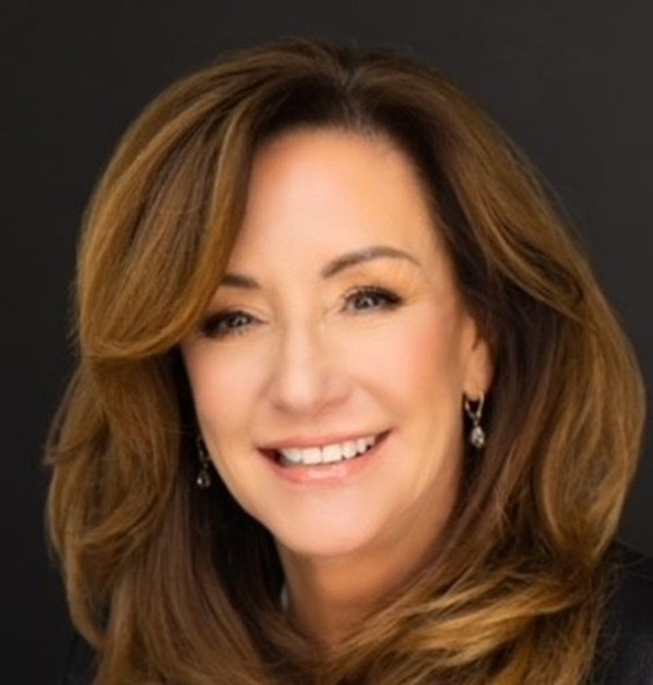 image of Liz Collins agent