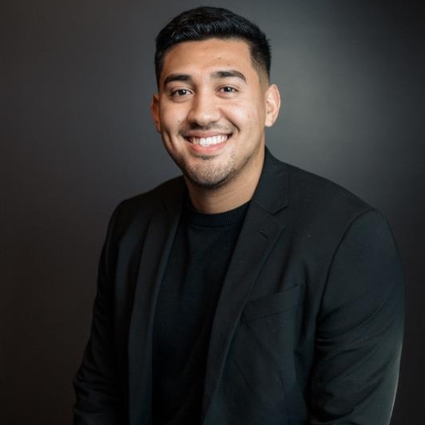 image of Yoell Mendoza agent