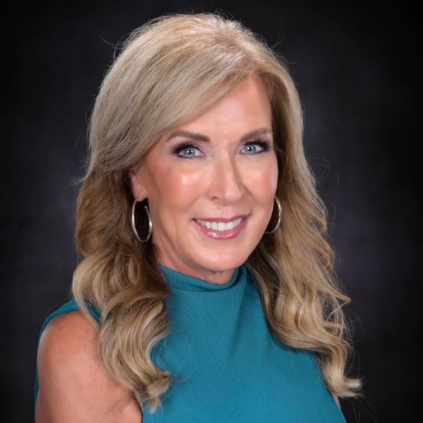 image of Lana Esslinger agent