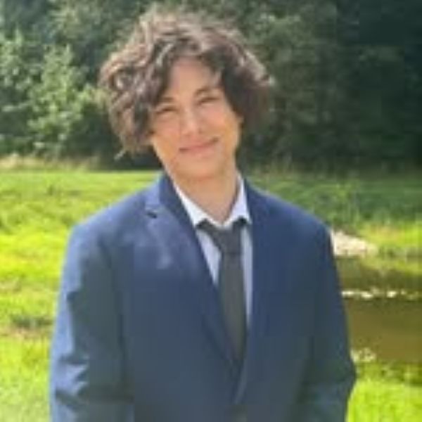 image of Logan Mathias agent